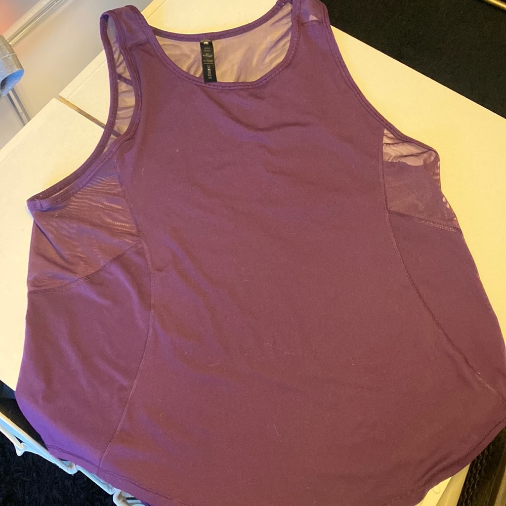 90 Degree yoga tank